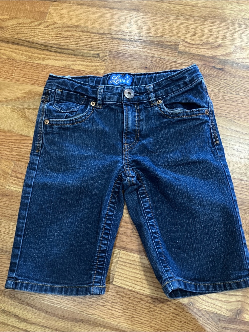 Levi Girls Bermuda Medium Wash Denim Shorts Sz 12 EUC
